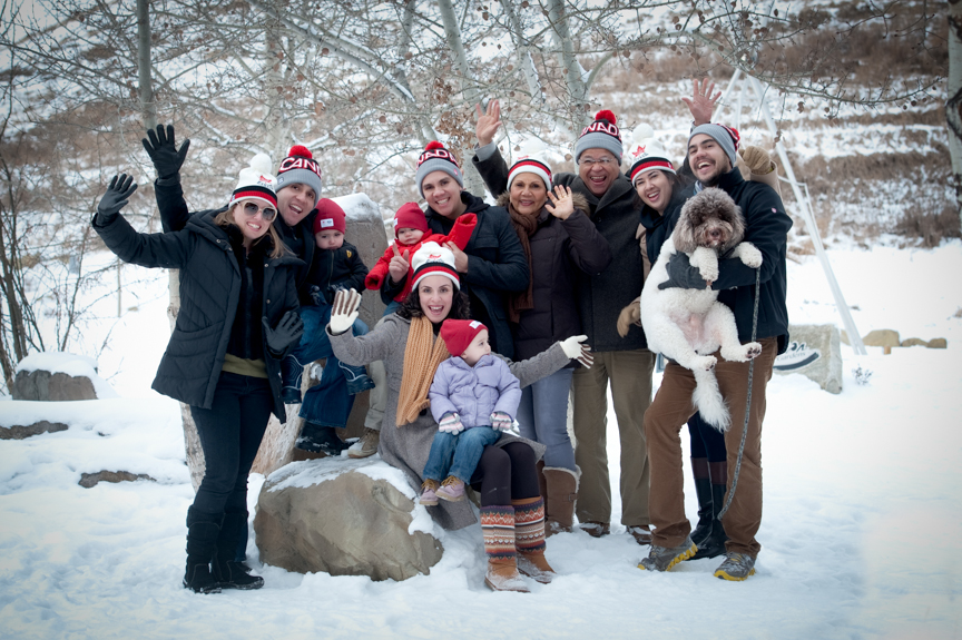 Miko Photography home for the holidays family portrait